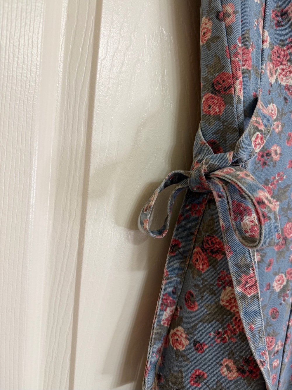 Blue Floral Sleeveless Tie-Waist Dress - Picture 5 of 6